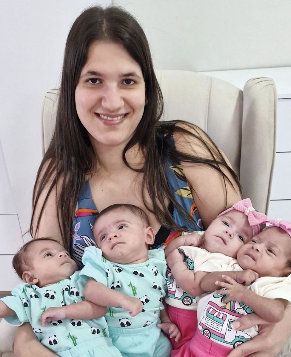 A woman gave birth to sextuplets.