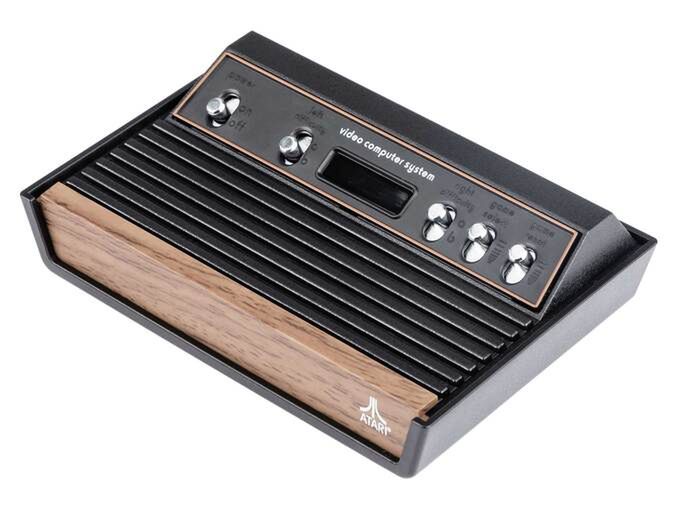 Retro konsole w Lidlu. Atari i Sega Mega Drive na święta. Są też nowocześniejsze promocje 3