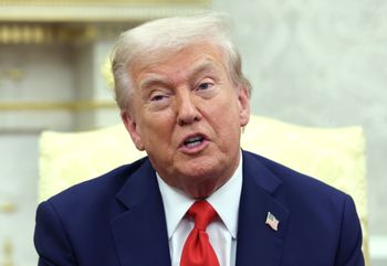 Trump nałoży dodatkowe cło na Chiny. Wskazał termin