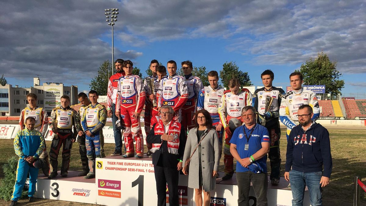 Podium pierwszego półfinału Drużynowych Mistrzostw Europy Juniorów w Gnieźnie