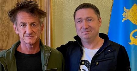 Sean Penn przekazał ważną wiadomość. "Pomożemy każdemu, komu możemy"