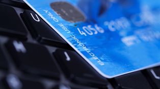 Fatalny w skutkach nawyk finansowy. Szybko "pożre" oszczędności
