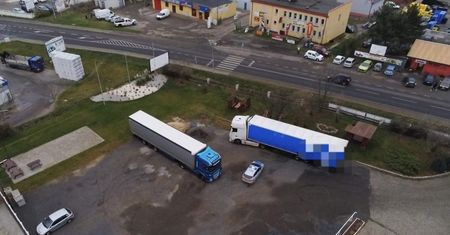 Jawor. Policjanci odzyskali dwa TIR-y. Są warte prawie milion złotych