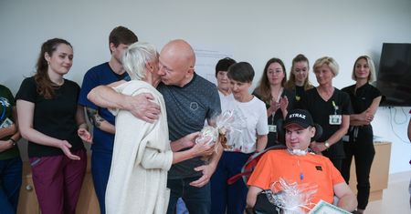 Był w śpiączce półtora roku. Kolejny pacjent "Budzika" wybudzony