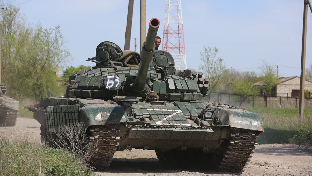 Evacuation of people from MariupolMARIUPOL, UKRAINE - MAY 06: A tank of the DPR army moves on the road during several dozen Ukrainian civilians, who had been living in the bomb shelters of the Azovstal plant for more than a month, being evacuated in Mariupol, Ukraine on May 06, 2022. The evacuated civilians were taken to a refugee camp in the village of Bezymyannoye. (Photo by Leon Klein/Anadolu Agency via Getty Images)Anadolu Agencyrussian attacks, dpr, evacuation of people