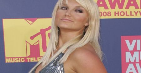 Brooke Hogan uderza w konkurencję