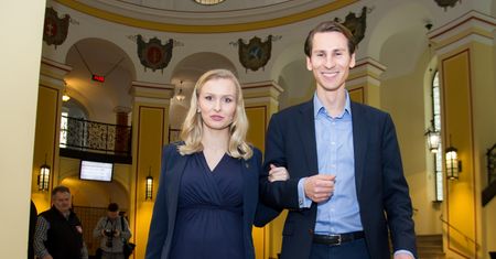 Wybory parlamentarne 2019. Kacper Płażyński pokonał Wałęsę i Neumanna
