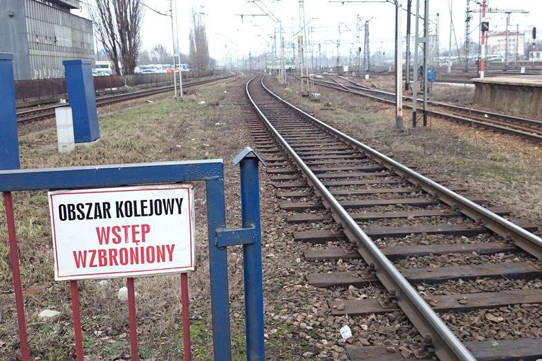 Komisja Europejska upomina Polskę. W sprawie bezpieczeństwa na kolei