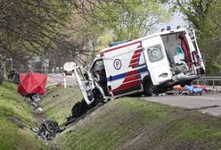 Bydlino. Wypadek na DK21 z udziałem karetki. Są ofiary