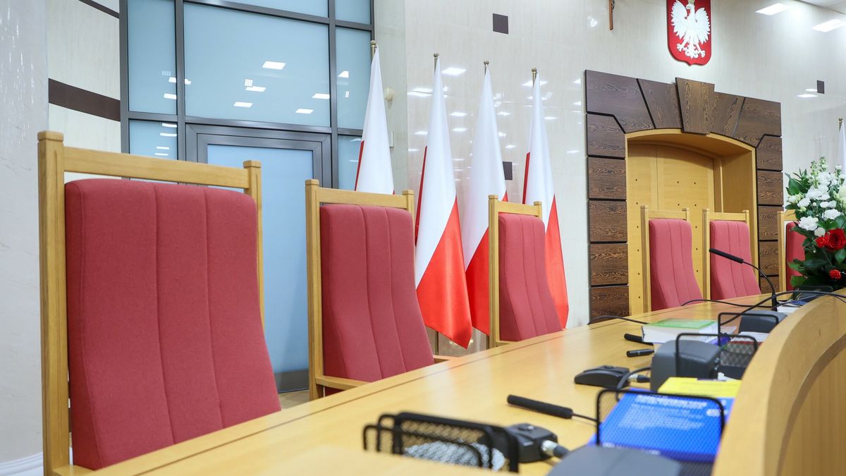 35-lecie Krajowej Rady S?downictwa
Fot. Adam Burakowski/East News,  28.02.2025.Warszawa. Konferencja z okazji jubileuszu 35-lecia Krajowej Rady Sadownictwa, w siedzibie Trybunalu Konstytucyjnego.
Adam Burakowski