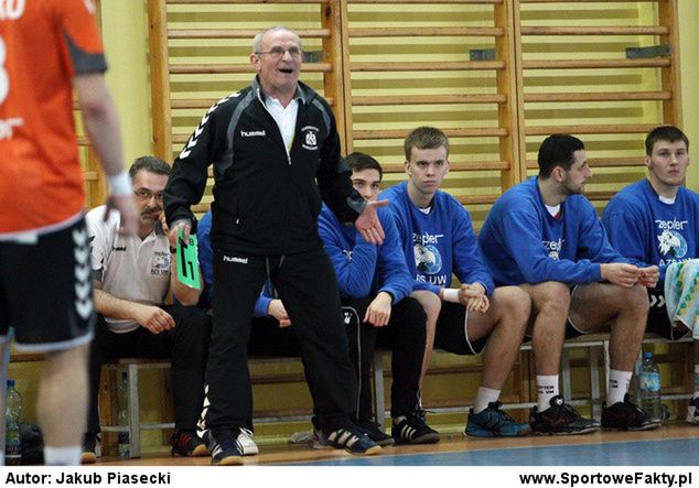 Czy Witold Rzepka wprowadzi stołeczny zespół do ekstraklasy?