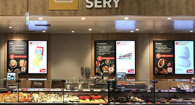 Kaufland instaluje w swoich sklepach nośniki reklamowe Digital Signage