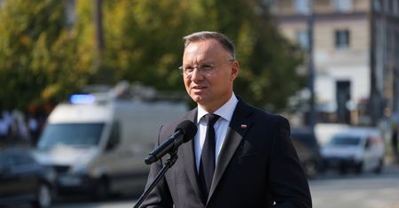 Duda nie pojechał do powodzian. Zrobił coś innego
