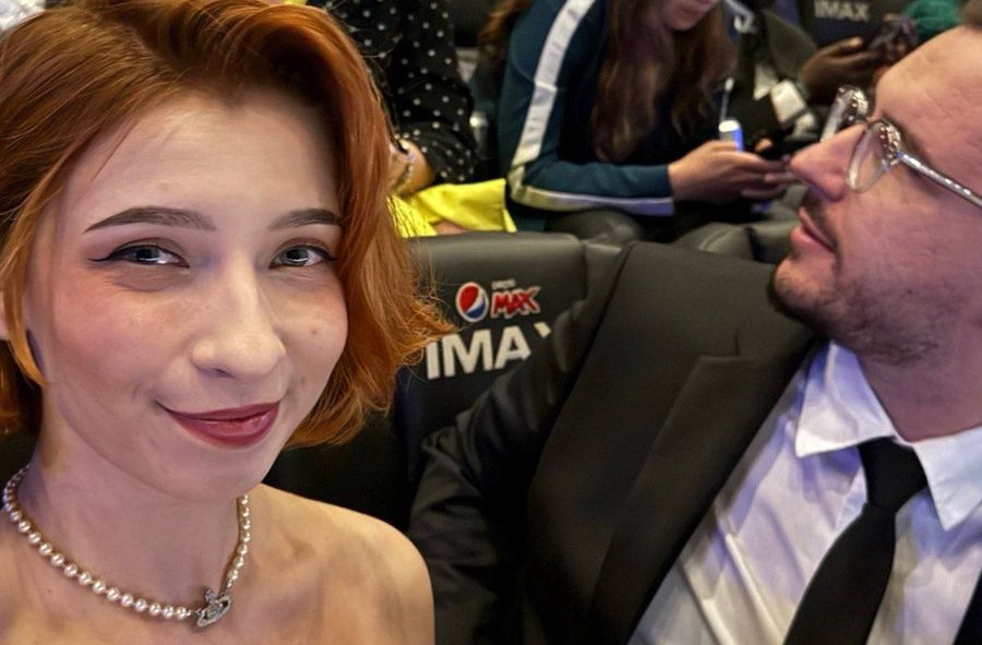 Nieuczesana spotkała Pedro Pascala. To zdjęcie ma potężną aurę