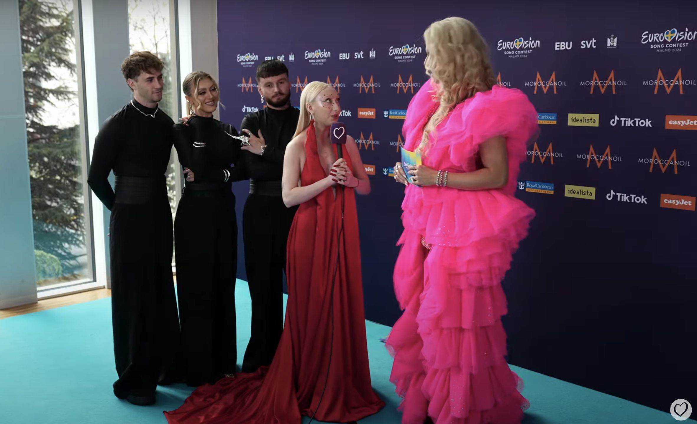 Luna na Turkusowym Dywanie