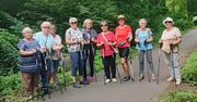 Nordic walking w Szamocinie - uczestnicy projektu dbają o zdrowie i kondycję