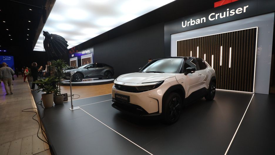 Kongres Nowej Mobilności w Katowicach. Podpisano porozumienie sektorowe ułatwiające przyłączenia stacji ładowania aut elektrycznych do sieci