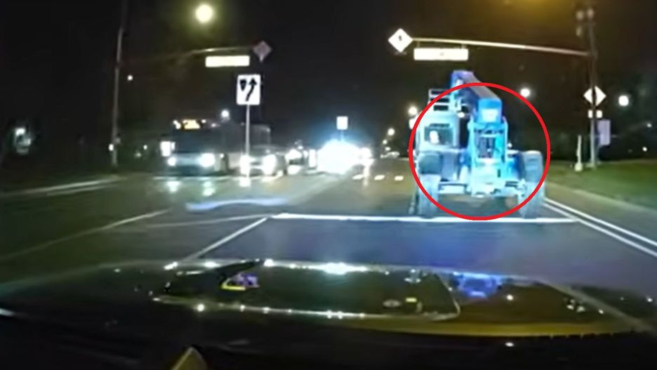 Pościg za wózkiem widłowym. Za kierownicą maszyny siedziało dziecko