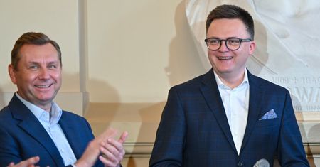 Hołownia dostał nietypowe pytanie. Dziennikarze wybuchnęli śmiechem