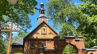Wyjątkowa barokowa świątynia nad rzeką. Drewniany kościół w Narwi robi wrażenie. Niedawno został wyremontowany
