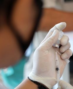 Będzie trzecia dawka szczepionki przeciw COVID-19? Prof. Czauderna: decyzja zapadnie na jesieni