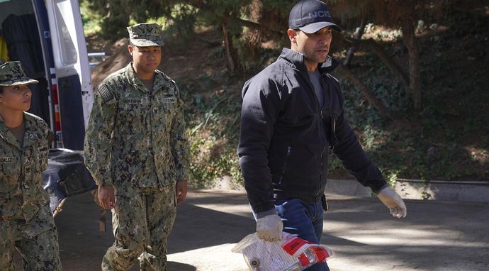 Agenci NCIS 19