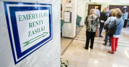 Znów biorą się za emerytury. Zmienią waloryzację dla 9 mln osób