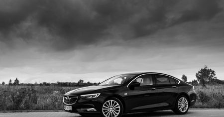 Test: Opel Insignia Grand Sport 1.5 Turbo. Zabierz ją na wycieczkę