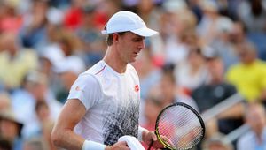 Nietypowy dzień w Newport. Kevin Anderson zatrzymany w ćwierćfinale