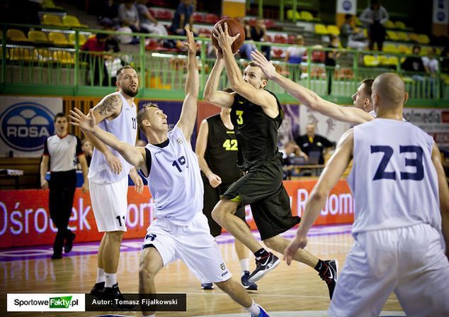 Jakub Zalewski to jeden z dwóch nowych polskich zawodników w zespole Jeziora