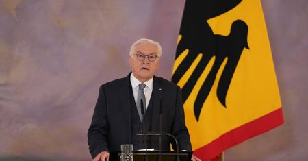 Historyczny moment w Niemczech. Prezydent rozwiązuje Bundestag