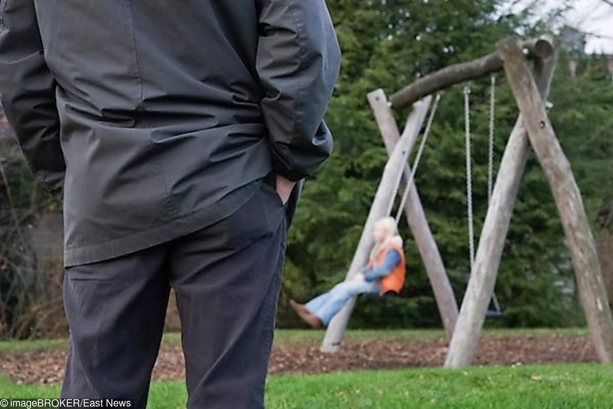 Policja szuka zboczeńca. Obnażał się przed 9-latką