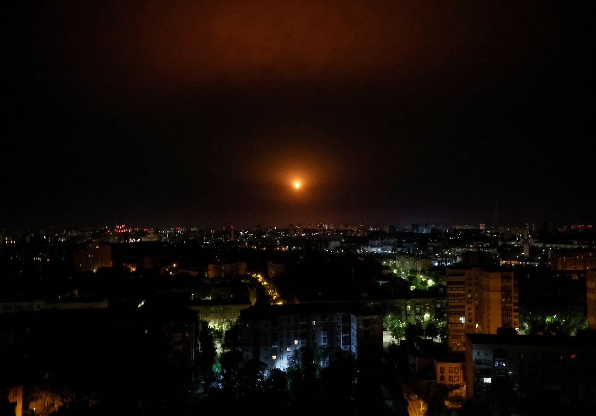 Zmasowany atak rakietowy Rosjan na Kijów