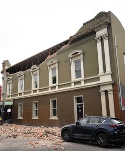 Trzęsienie ziemi w Australii. Zniszczone budynki i popękane ulice