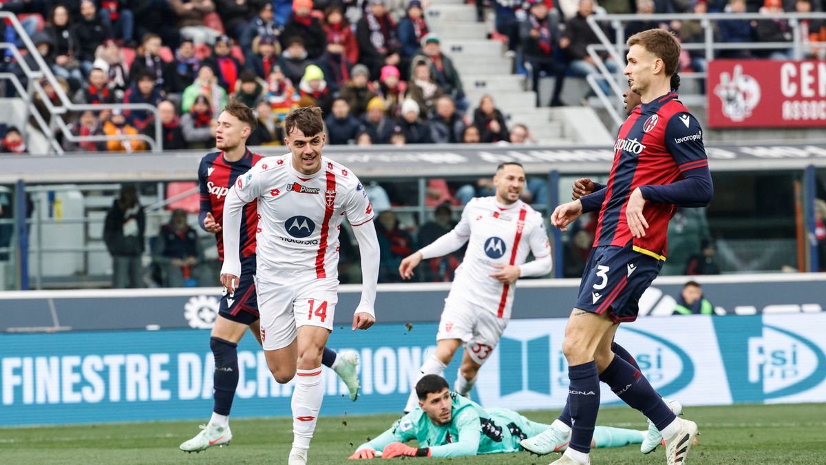 PAP/EPA / Elisabetta Baracchi / Mecz Serie A: Bologna FC - AC Monza