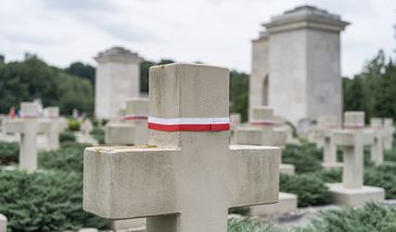 Dewastacja na Cmentarzu Orląt we Lwowie. Winne "rosyjskie służby"?