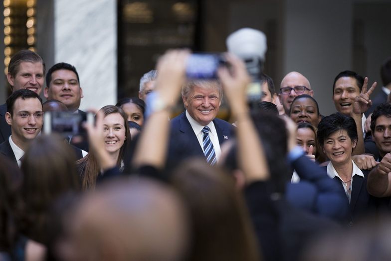Donald Trump podczas ceremonii otwarcia hotelu w Waszyngtonie.