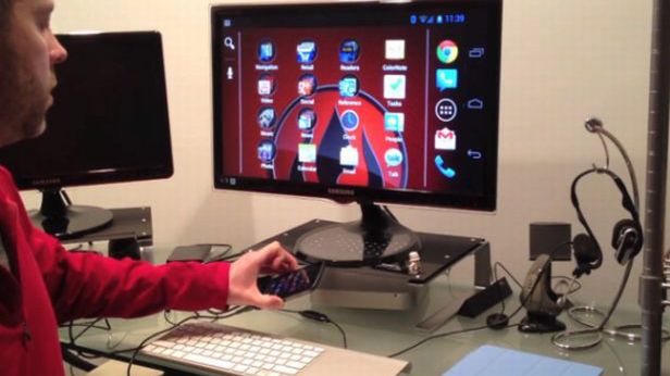 Jak ze smartfona zrobić w pełni funkcjonalnego desktopa? [wideo] 1
