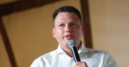 Mentzen o ruchu Nawrockiego. "Może to ukłon w kierunku Kaczyńskiego"