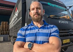 Discovery Channel HD Ciężarówką przez Indonezję 4