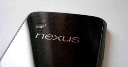 Nexus 4 jest drogi? Nie, chociaż warto poczekać