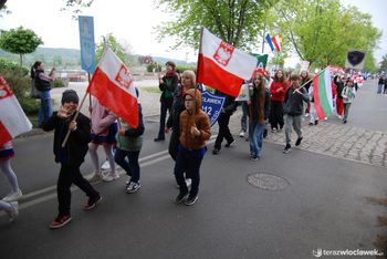 Barwnie, głośno i europejsko. Parada Schumana przeszła przez Włocławek