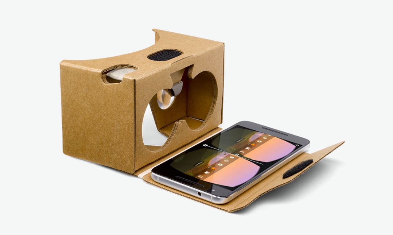 Google otwiera Cardboarda. Kartonowe gogle VR przechodzą na open source