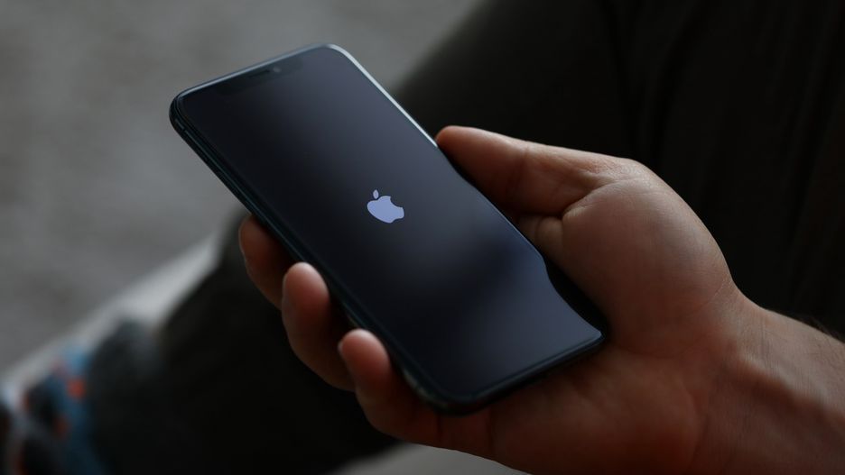 Apple iPhone Pro