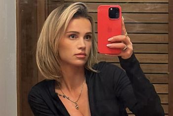 W koronkach od stóp do głów. Ten kombinezon to prawdziwy obłęd