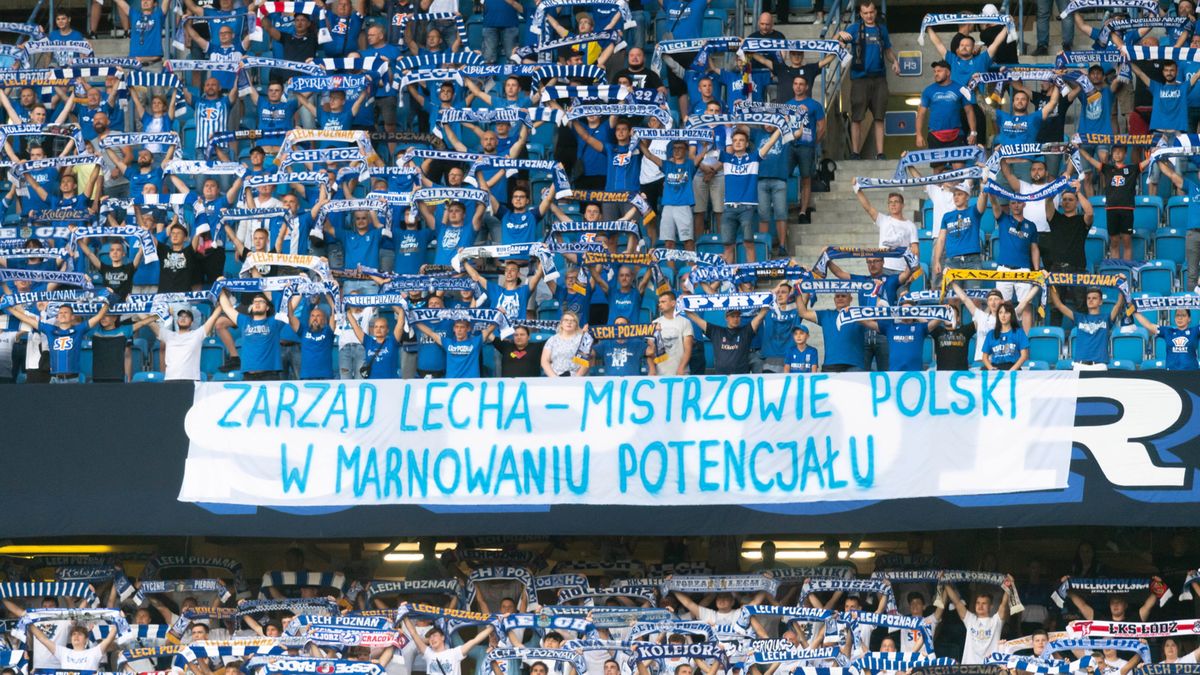 Kibice Lecha Poznań podczas meczu ze Śląskiem Wrocław