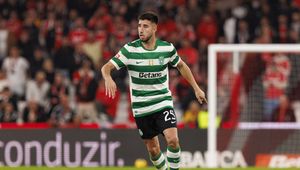 Nici z transferu Barcelony? Obrońca przedłużył kontrakt z innym klubem