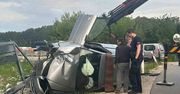 Pijany 18-latek ukradł audi i po chwili rozbił się o bramę posesji