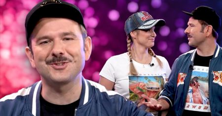 Co myślą o przeszczepie włosów w Turcji i o co pokłócili się przed kamerami Pudelka? Sławomir i Kajra w "Parometrze"!