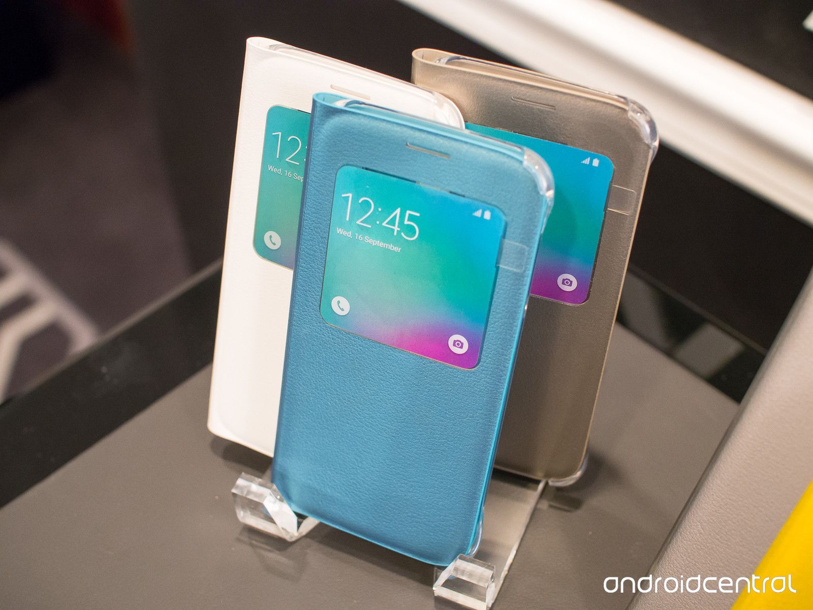 Zobacz i oceń oryginalne etui dla Samsunga Galaxy S6 i S6 Edge 6